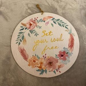 Floral Wall Decor with Inspirational Quote